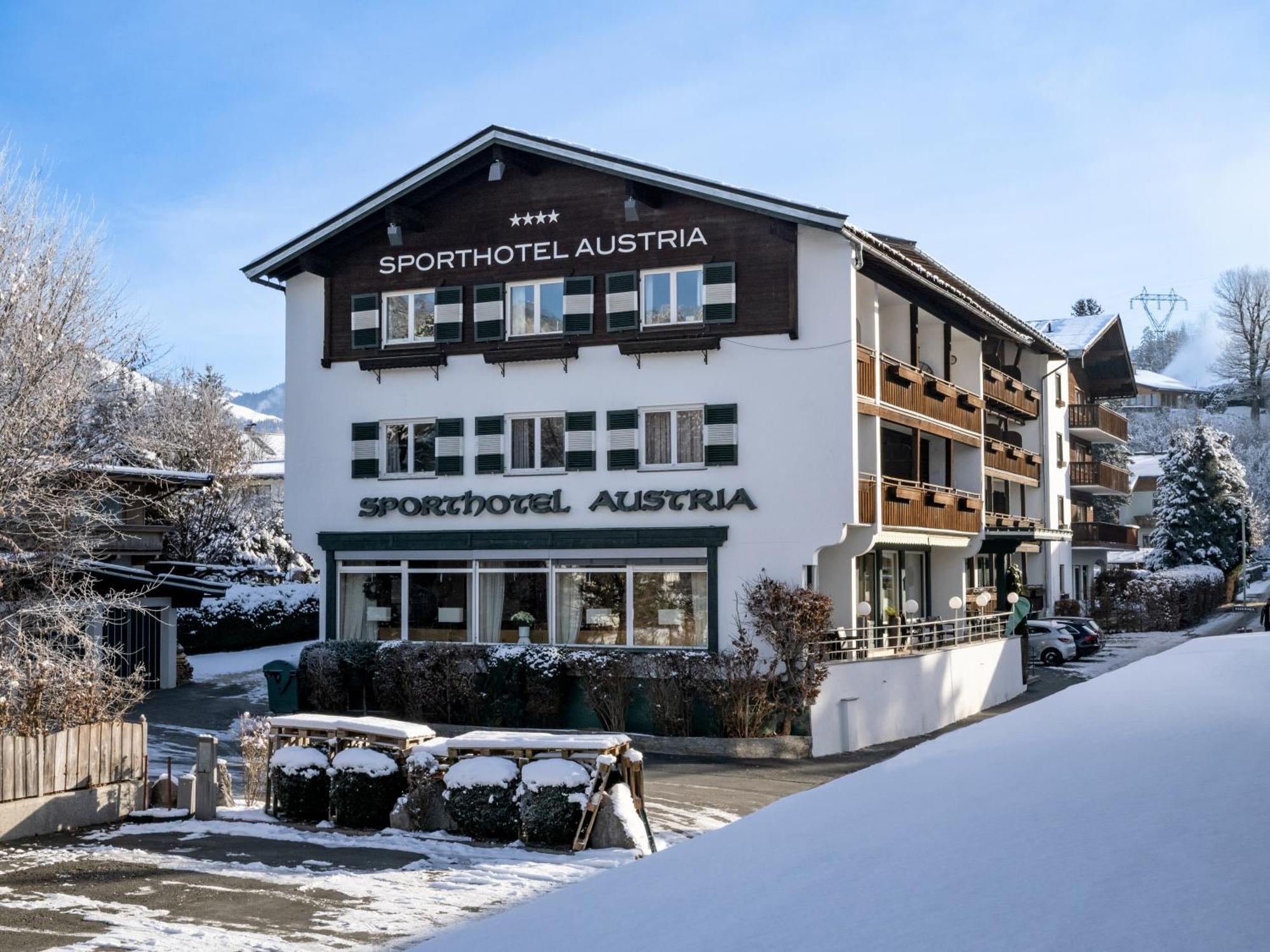 Sporthotel Austria سانكت يوهان ان تيرو المظهر الخارجي الصورة