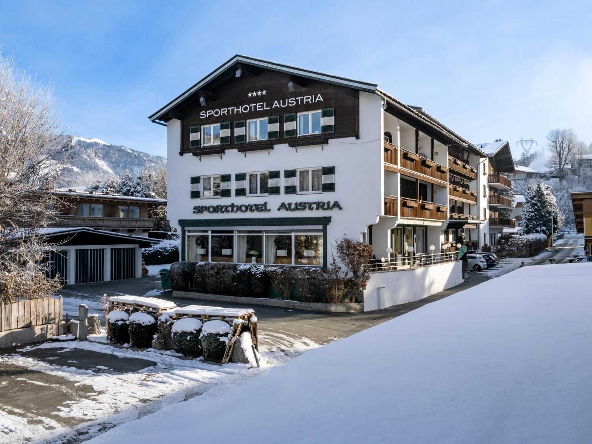 Sporthotel Austria سانكت يوهان ان تيرو المظهر الخارجي الصورة